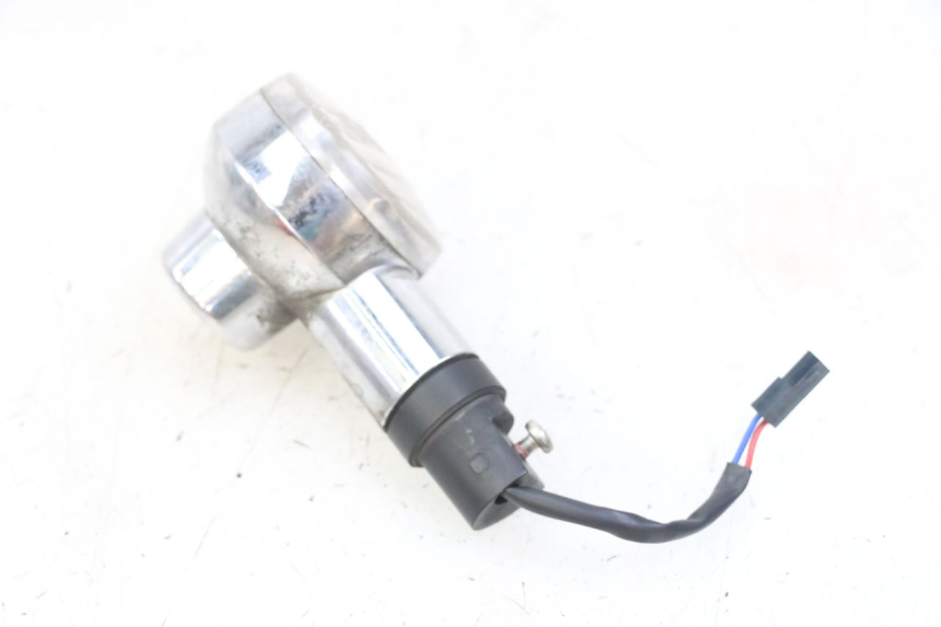 photo de CLIGNOTANT ARRIERE DROIT APRILIA SCARABEO GT TOURING 125 (1999 - 2005)