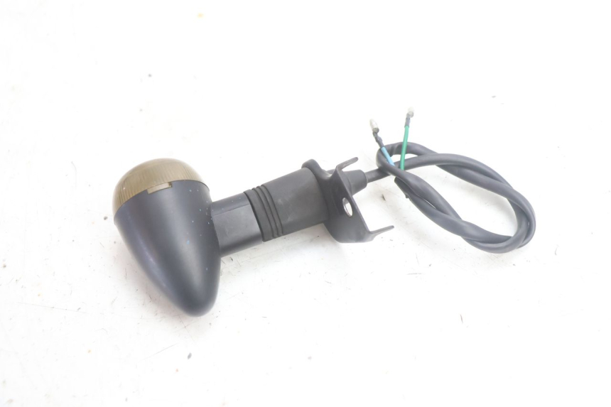 photo de CLIGNOTANT ARRIERE DROIT MASH SEVENTY FIVE 125 (2013 - 2021) - Autre angle de vue