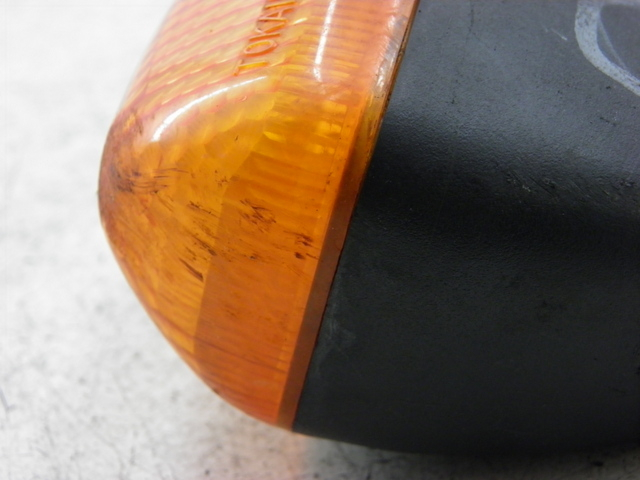 photo de CLIGNOTANT ARRIERE DROIT SUZUKI GS GSE 500 (2001 - 2003)