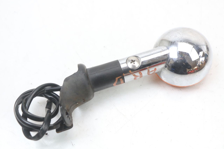 photo de CLIGNOTANT ARRIERE DROIT SUZUKI VL INTRUDER 125 (2004 - 2007)
