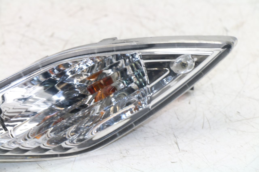 photo de CLIGNOTANT ARRIERE DROIT SYM FIDDLE 3 III 125 (2014 - 2020)