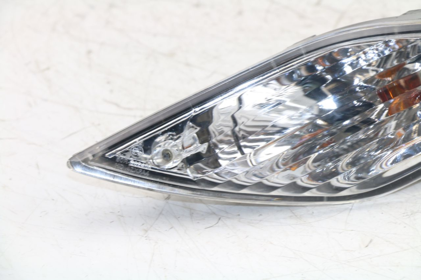 photo de CLIGNOTANT ARRIERE DROIT SYM FIDDLE 3 III 125 (2014 - 2020)