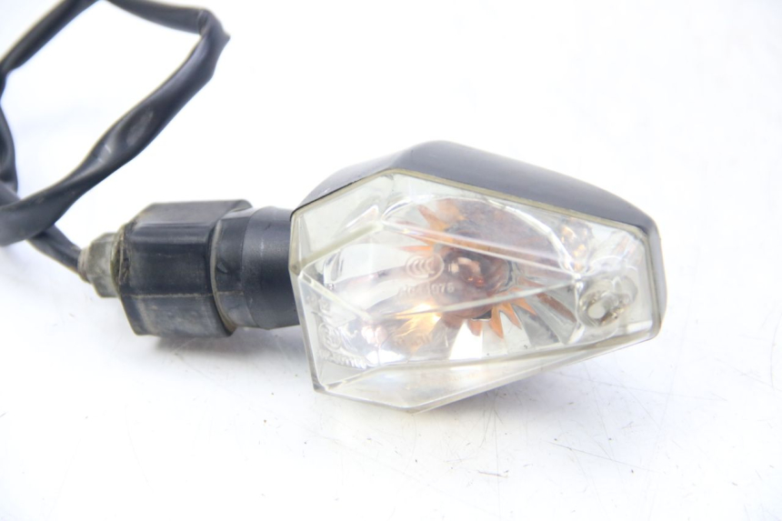 photo de CLIGNOTANT ARRIERE DROIT SYM WOLF SB 125 (2011 - 2018)