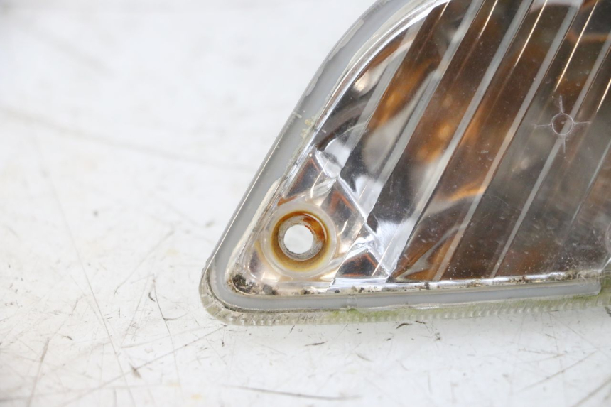photo de CLIGNOTANT ARRIERE DROIT PIAGGIO VESPA GTS SUPER IE 125 (2009 - 2016) - Zoom état d’usage