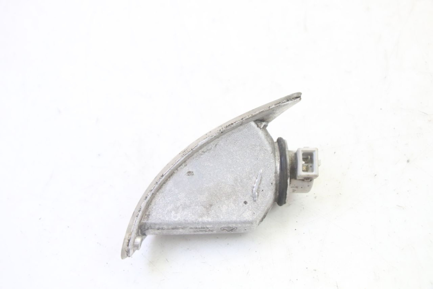 photo de CLIGNOTANT ARRIERE DROIT PIAGGIO VESPA S 2T 50 (2007 - 2014) - État de surface