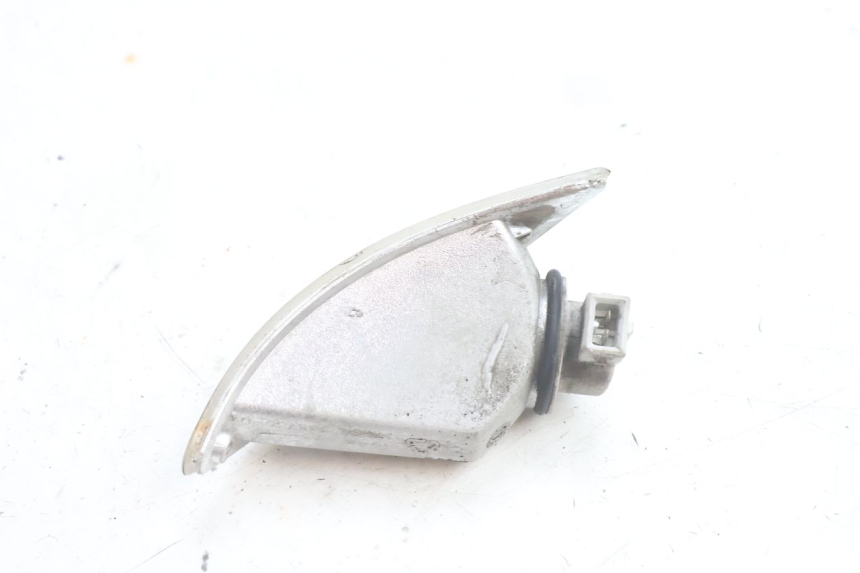 photo de CLIGNOTANT ARRIERE DROIT PIAGGIO VESPA S 2T 50 (2007 - 2014) - Gros plan technique