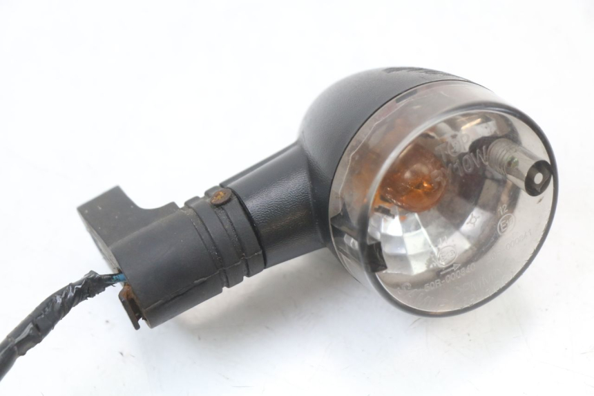 photo de CLIGNOTANT ARRIERE DROIT DAELIM VL DAYSTAR 125 (2000 - 2011) - Détail de la pièce