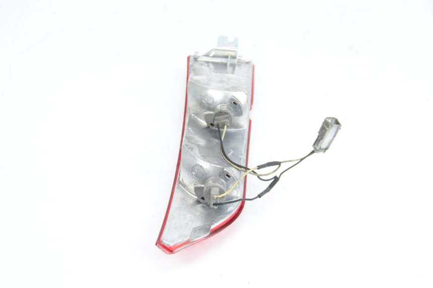 photo de CLIGNOTANT ARRIERE DROIT PIAGGIO XEVO - X EVO 125 (2007 - 2016)