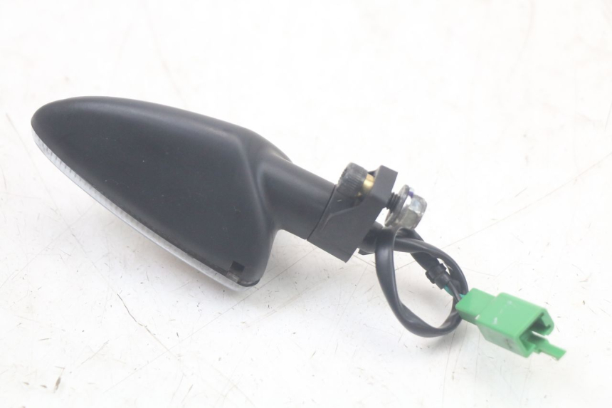 photo de CLIGNOTANT ARRIERE DROIT YAMAHA AEROX 2T 50 (2013 - 2017)