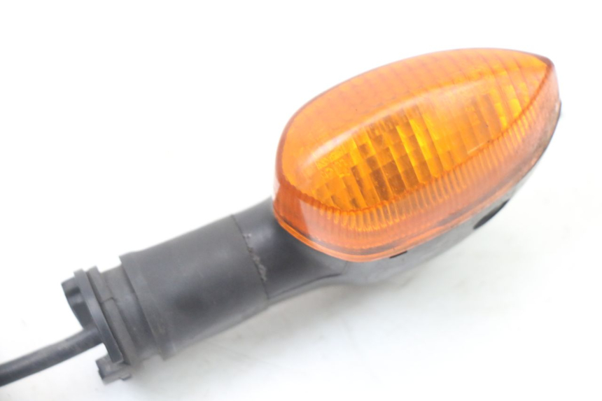 photo de CLIGNOTANT ARRIERE DROIT YAMAHA FZ6 FAZER S2 600 (2007 - 2011)