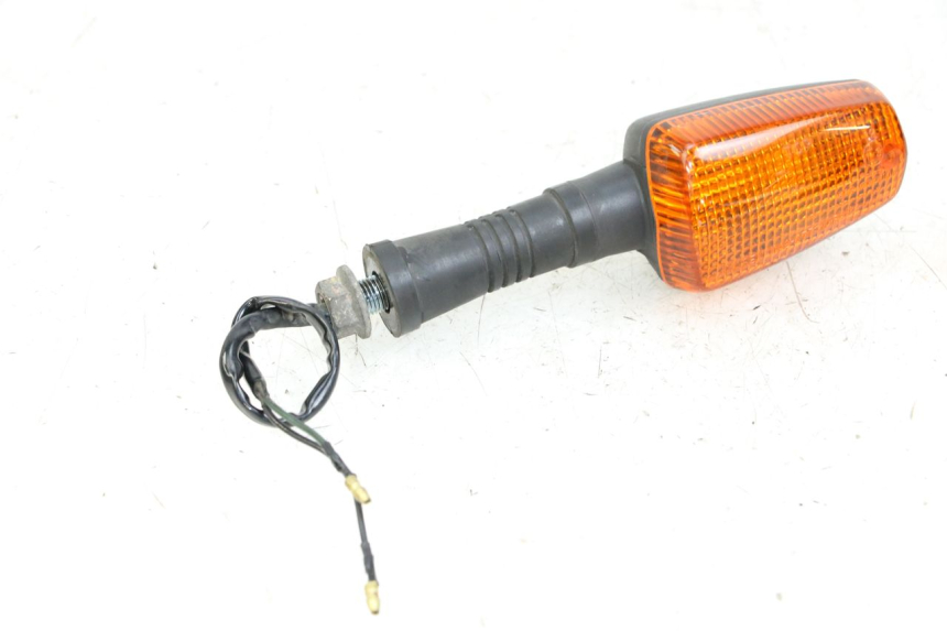 photo de CLIGNOTANT ARRIERE DROIT YAMAHA XJ600 XJ DIVERSION 600 (1992 - 1997)