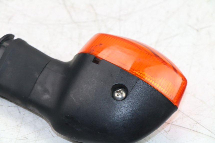 photo de CLIGNOTANT ARRIERE DROIT YAMAHA YZF R6 600 (2010 - 2016)