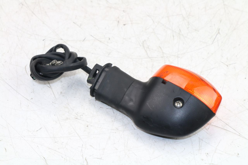 photo de CLIGNOTANT ARRIERE DROIT YAMAHA YZF R6 600 (2010 - 2016)