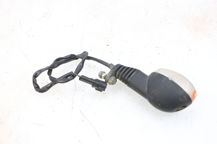 photo de CLIGNOTANT ARRIERE DROIT YAMAHA YFM R RAPTOR 250 (2008 - 2014) - Autre angle de vue