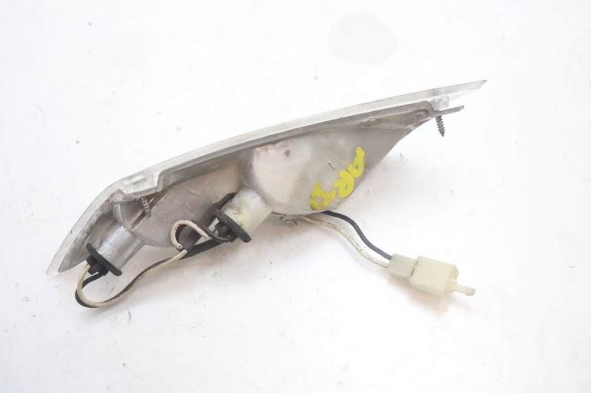 photo de CLIGNOTANT ARRIERE DROIT PIAGGIO ZIP 4T 50 (2006 - 2017) - Gros plan technique