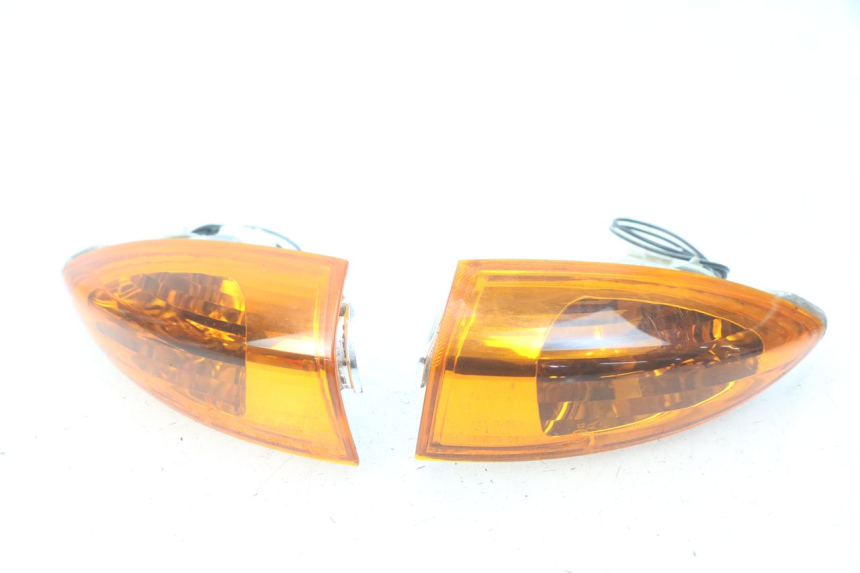 photo de CLIGNOTANT ARRIERE PIAGGIO FLY 100 (2006 - 2010)