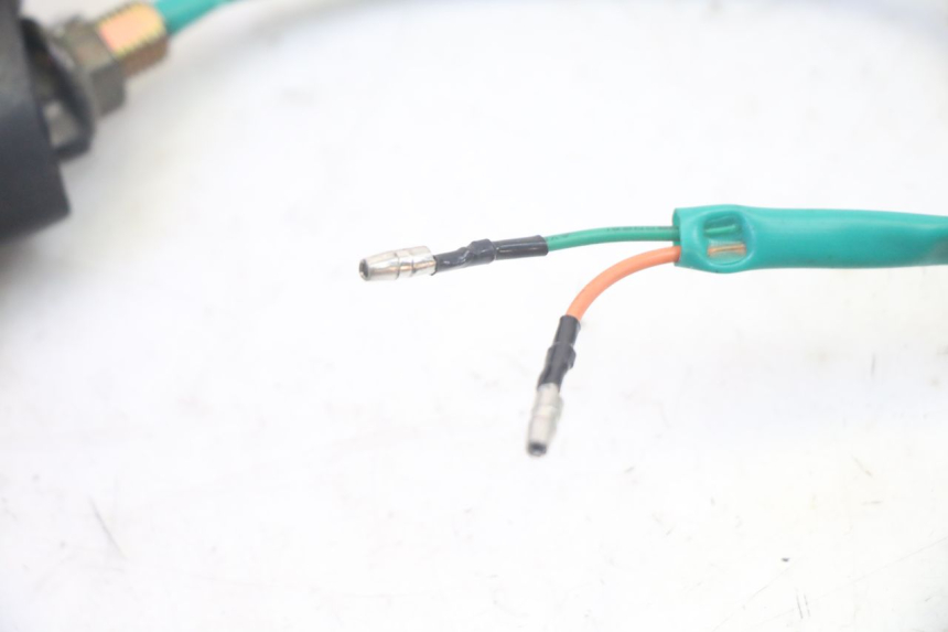 photo de CLIGNOTANT ARRIERE GAUCHE SYM CROX 4T 50 (2016 - 2023) - Gros plan technique