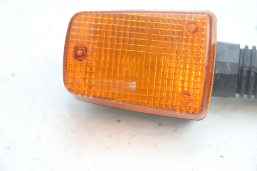 photo de CLIGNOTANT ARRIERE GAUCHE SUZUKI DR S 600 (1985 - 1989) - Détail de la pièce