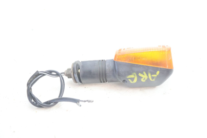 photo de CLIGNOTANT ARRIERE GAUCHE SUZUKI DR S 600 (1985 - 1989) - Zoom état d’usage