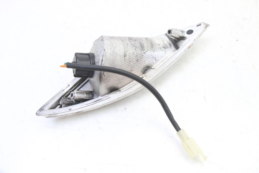 photo de CLIGNOTANT ARRIERE GAUCHE SYM FIDDLE 3 III 50 (2014 - 2020)