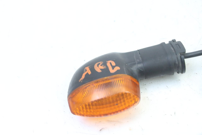 photo de CLIGNOTANT ARRIERE GAUCHE YAMAHA FZ6 FAZER S2 600 (2007 - 2011)