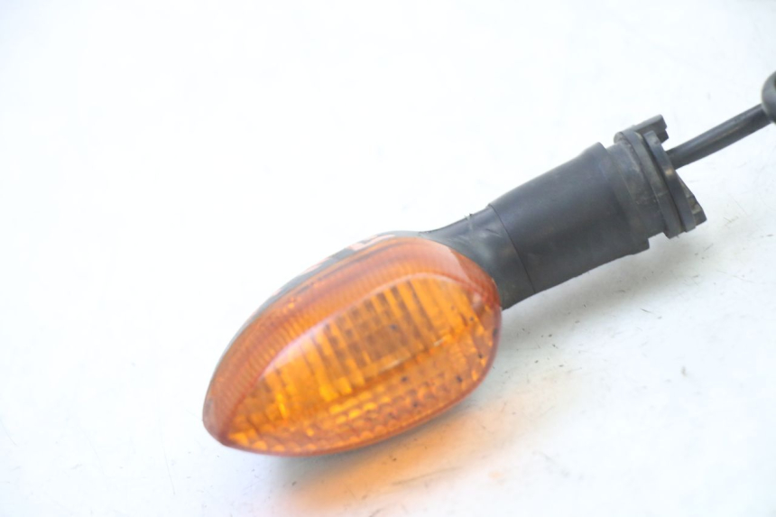 photo de CLIGNOTANT ARRIERE GAUCHE YAMAHA FZ6 FAZER S2 600 (2007 - 2011)