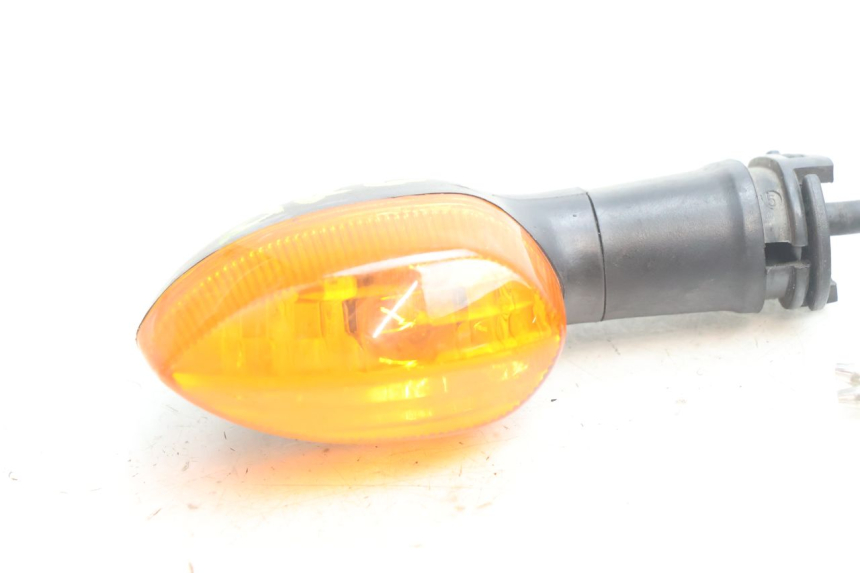 photo de CLIGNOTANT ARRIERE GAUCHE YAMAHA FZ8 800 (2010 - 2016) - Zoom état d’usage