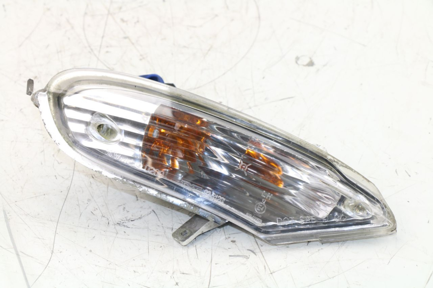 photo de CLIGNOTANT ARRIERE GAUCHE KYMCO GRAND DINK 125 (2008 - 2014)