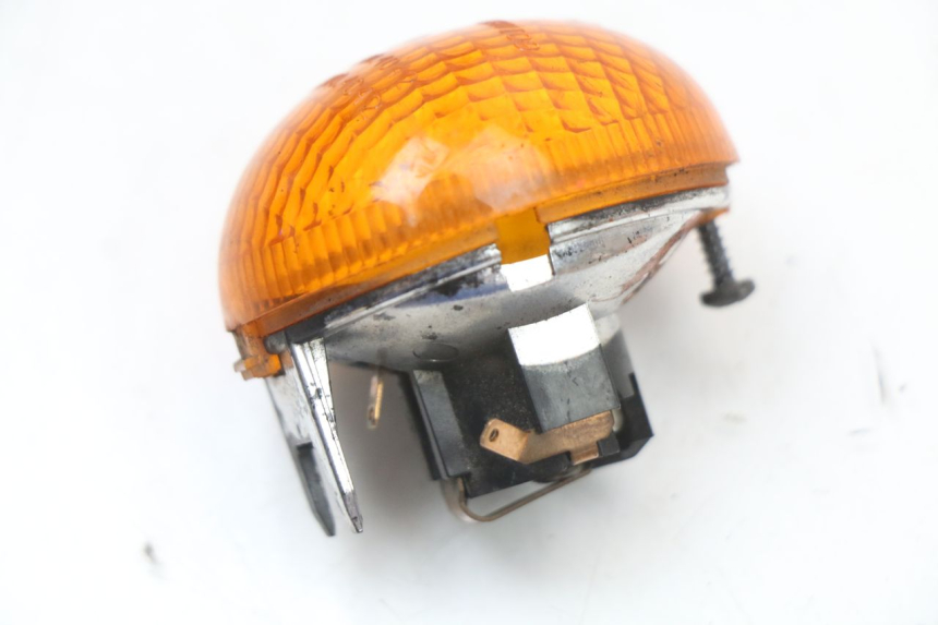photo de CLIGNOTANT ARRIERE GAUCHE RENAULT KOURANOS 125 (2001 - 2004)