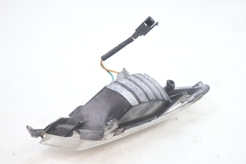 photo de CLIGNOTANT ARRIERE GAUCHE KYMCO LIKE 125 (2009 - 2016) - Autre angle de vue