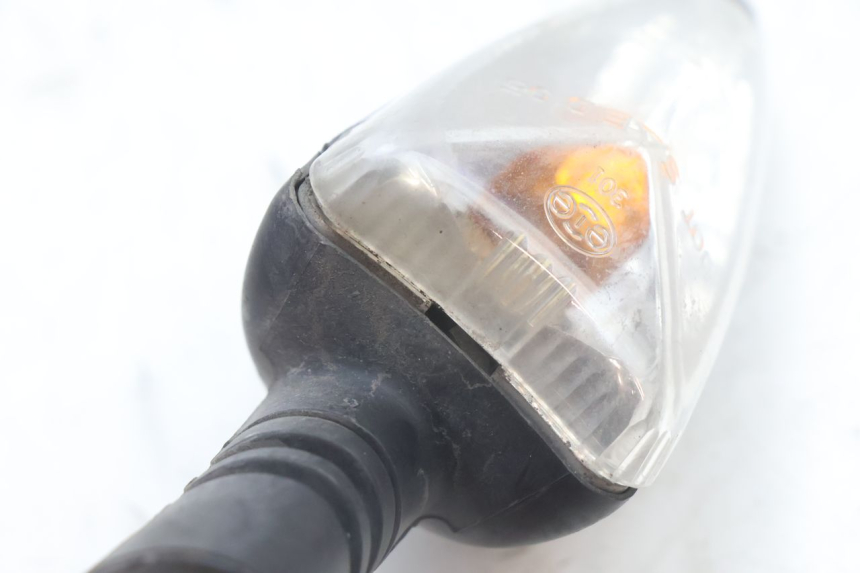 photo de CLIGNOTANT ARRIERE GAUCHE PIAGGIO MP3 500 (2016 - 2018) - État de surface