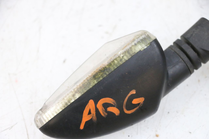 photo de CLIGNOTANT ARRIERE GAUCHE PIAGGIO NEW TYPHOON 50 (2018 - 2021) - Zoom état d’usage