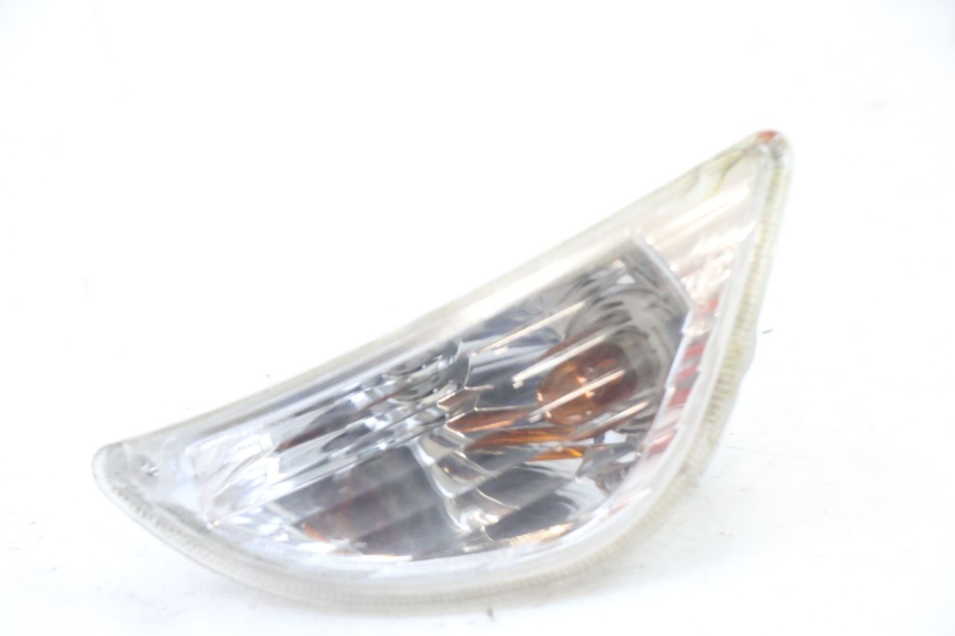 photo de CLIGNOTANT ARRIERE GAUCHE PIAGGIO VESPA LX IE 125 (2010 - 2012)