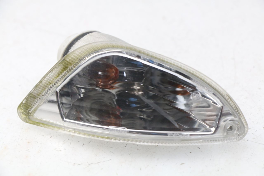 photo de CLIGNOTANT ARRIERE GAUCHE PIAGGIO VESPA LX IE 125 (2010 - 2012)