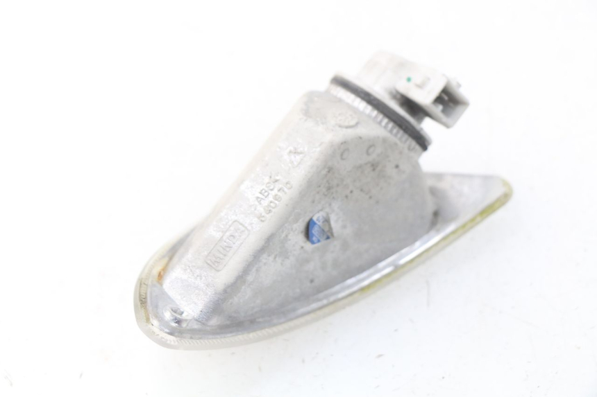 photo de CLIGNOTANT ARRIERE GAUCHE PIAGGIO VESPA LX IE 125 (2010 - 2012)