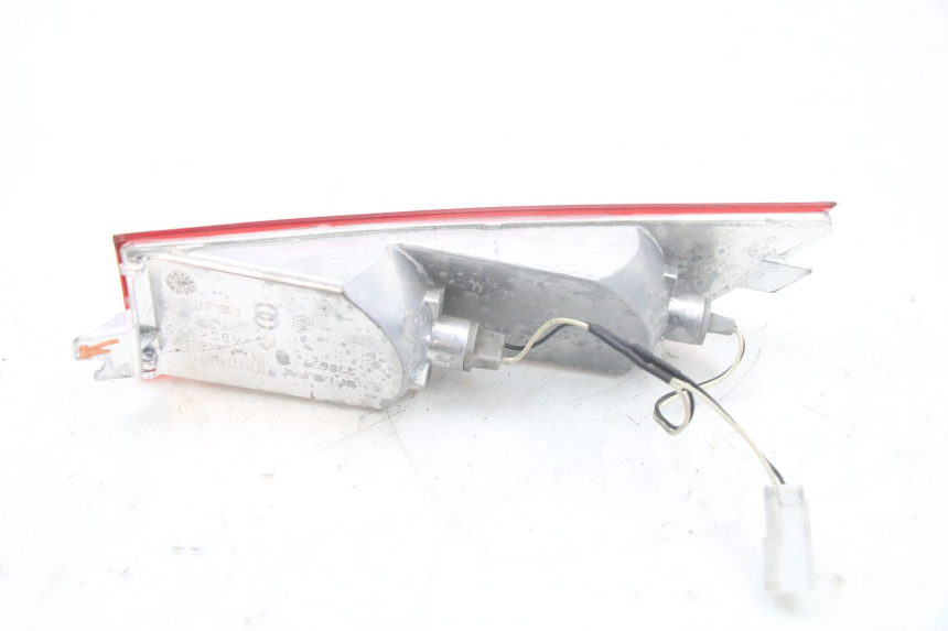 photo de CLIGNOTANT ARRIERE GAUCHE PIAGGIO XEVO - X EVO 125 (2007 - 2016) - Vue d’ensemble