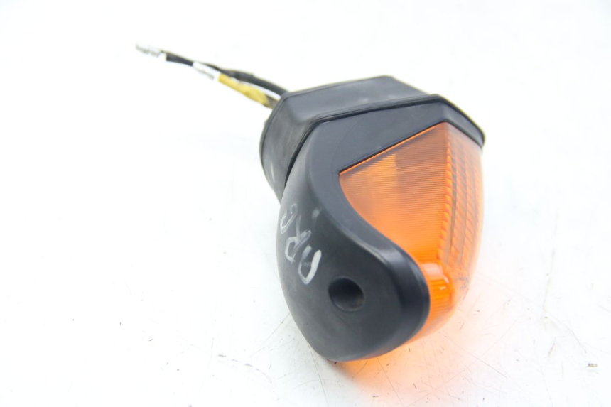 photo de CLIGNOTANT ARRIERE GAUCHE YAMAHA HW XENTER 125 (2011 - 2017)