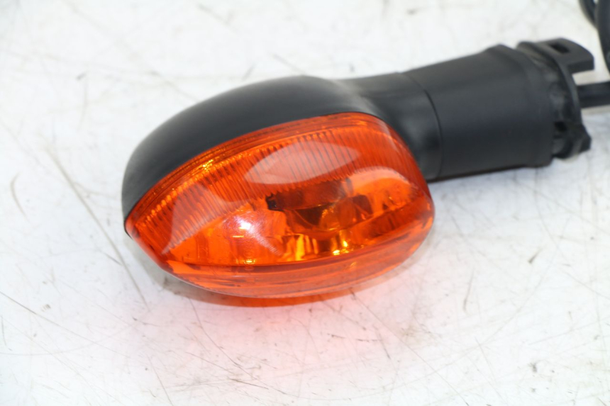 photo de CLIGNOTANT ARRIERE GAUCHE YAMAHA YZF R6 600 (2010 - 2016)