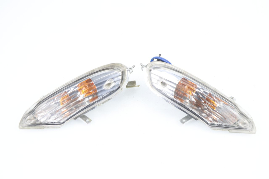 photo de CLIGNOTANT ARRIERE KYMCO GRAND DINK 125 (2002 - 2007)