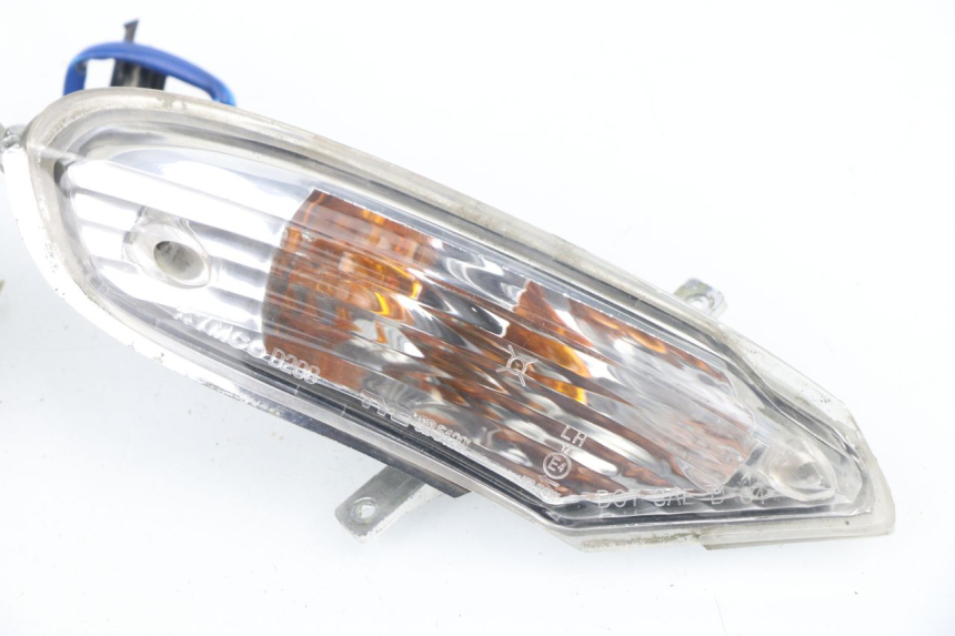 photo de CLIGNOTANT ARRIERE KYMCO GRAND DINK 125 (2002 - 2007)