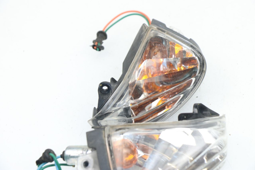 photo de CLIGNOTANT ARRIERE HONDA PCX (JF28) 125 (2009 - 2011)