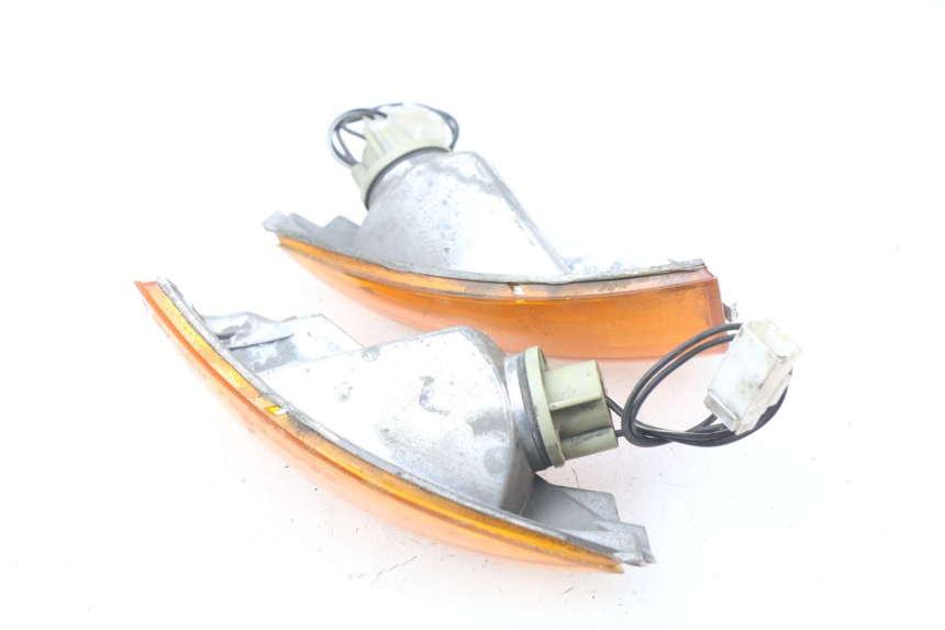 photo de CLIGNOTANT ARRIERE PIAGGIO FLY 125 (2005 - 2012)