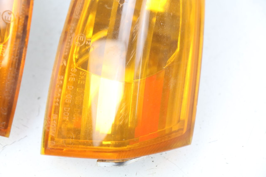 photo de CLIGNOTANT ARRIERE PIAGGIO FLY 125 (2005 - 2012)