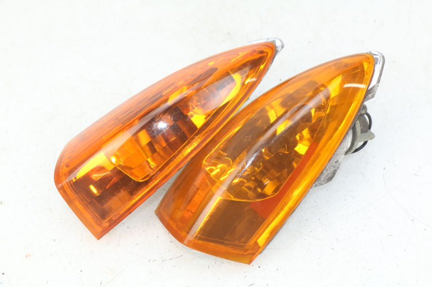 photo de CLIGNOTANT ARRIERE PIAGGIO FLY 125 (2005 - 2012)