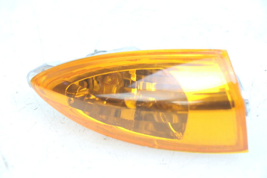 photo de CLIGNOTANT ARRIERE PIAGGIO FLY 125 (2005 - 2012)