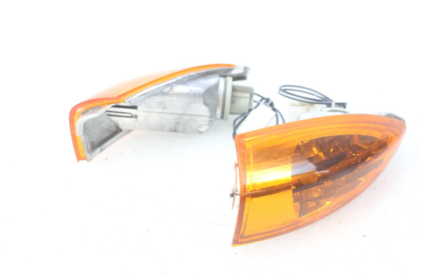 photo de CLIGNOTANT ARRIERE PIAGGIO FLY 100 (2006 - 2010)