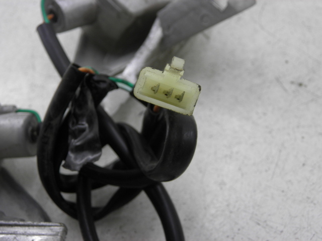 photo de CLIGNOTANT ARRIERE SYM FIDDLE 50 (2008 - 2010) - Zoom état d’usage