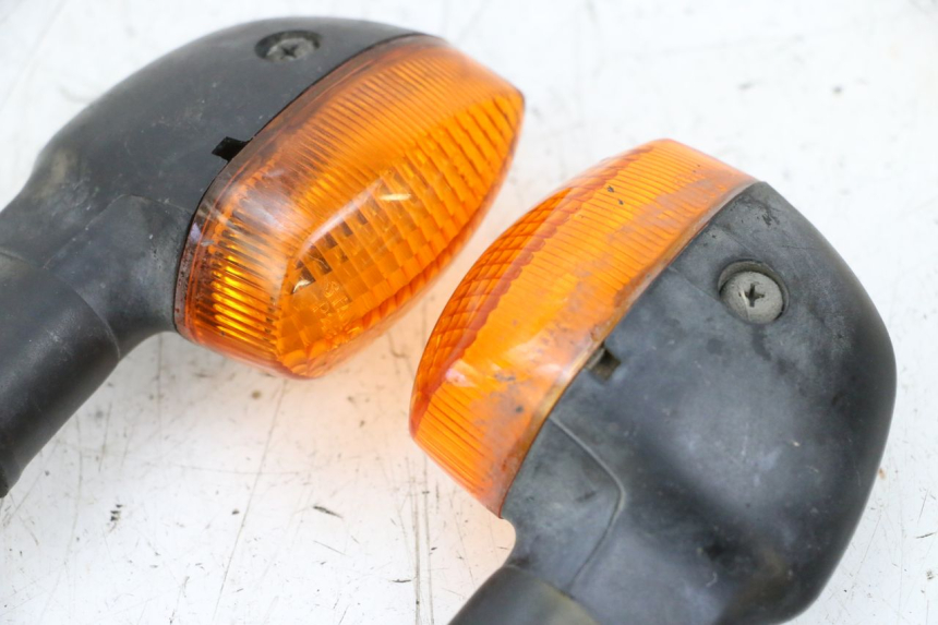 photo de CLIGNOTANT ARRIERE YAMAHA TDM ABS 900 (2002 - 2014) - Détail de la pièce