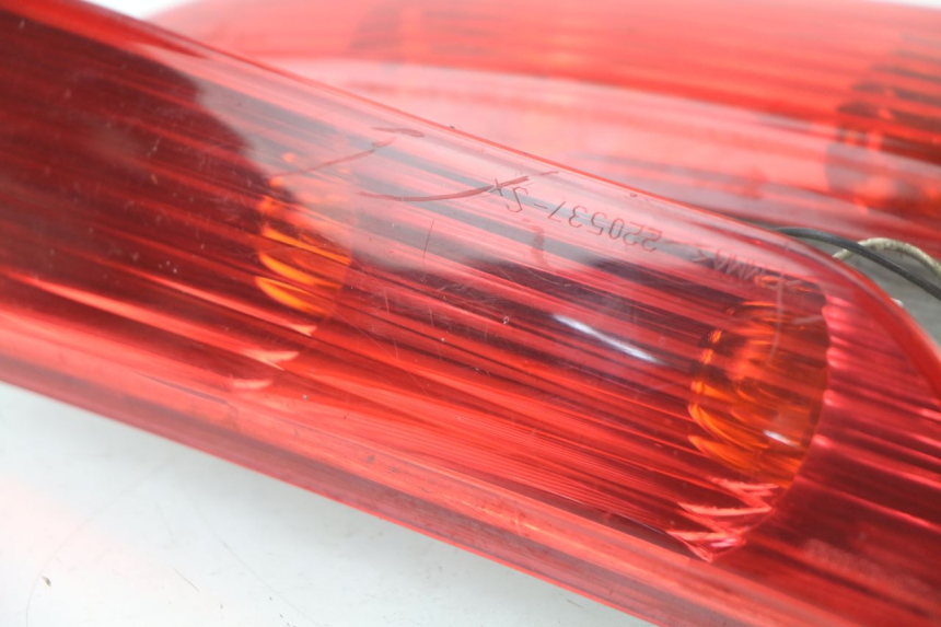 photo de CLIGNOTANT ARRIERE PIAGGIO XEVO - X EVO 125 (2007 - 2016)