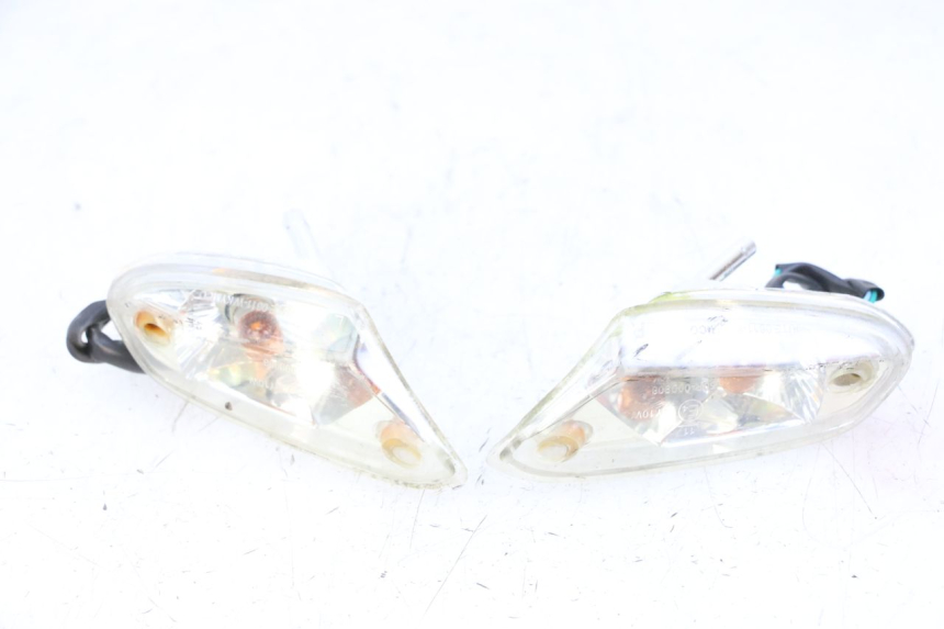 photo de CLIGNOTANT AVANT KYMCO AGILITY 4T 50 (2018 - 2022) - Vue principale